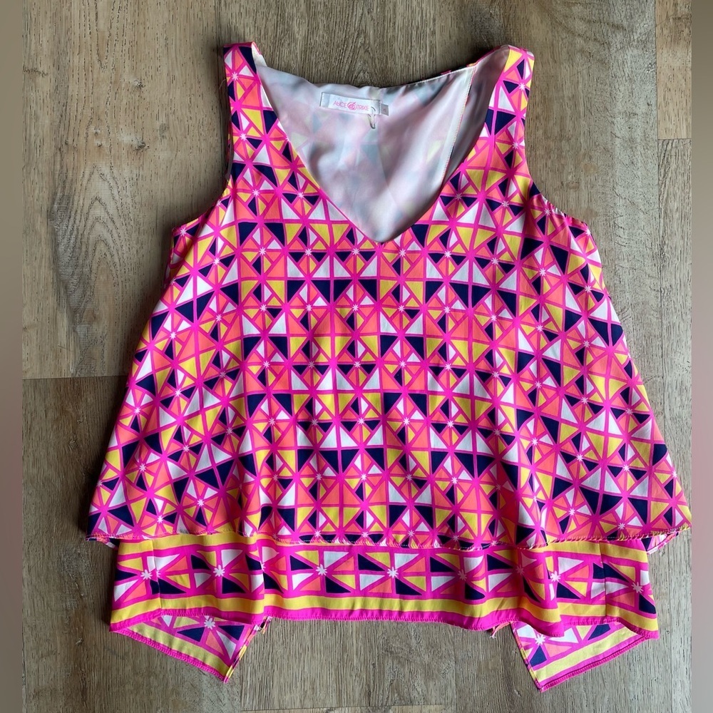 Alice & Trixie 100% Silk Geometric Print Tank Top XS Neon Pink Yellow Made USA